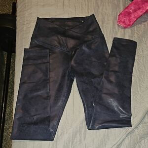 Women's Navy Leggings